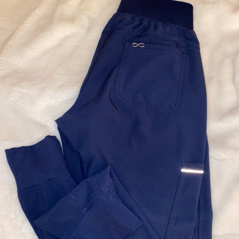 Cherokee Infinity Jogger Scrub bottoms